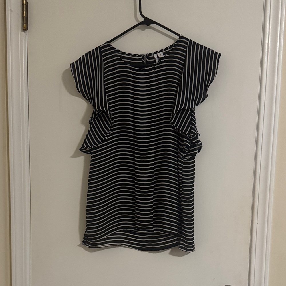 Elle Monochrome Striped Flutter Sleeve Blouse